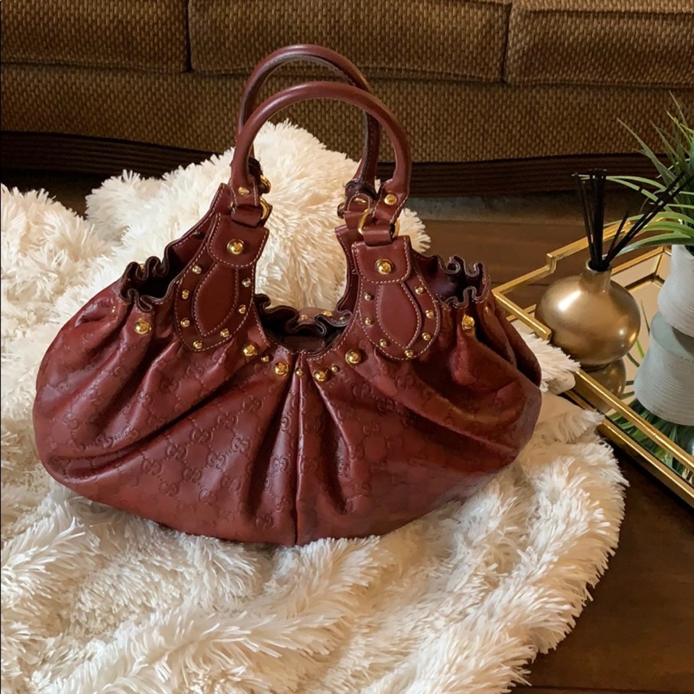 Gucci signature hobo bag